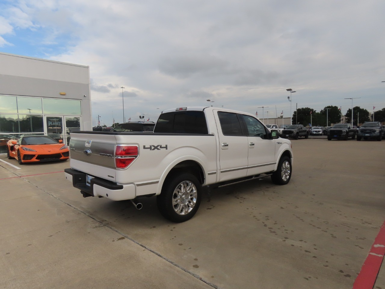 2011 Ford F-150 XLT - 10