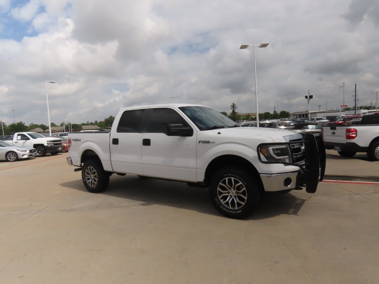 used 2013 Ford F-150 car, priced at $8,999