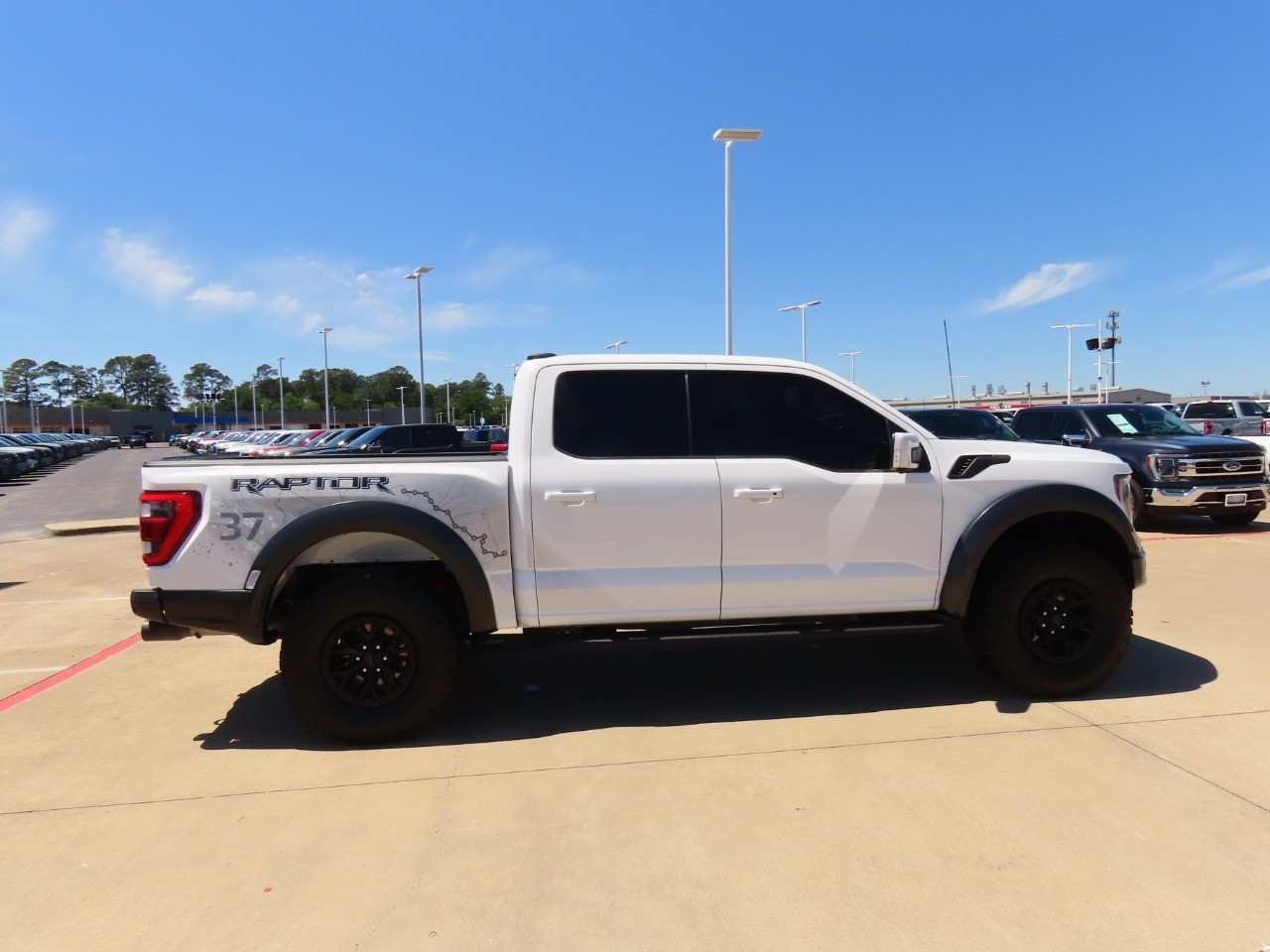 2023 Ford F-150 Raptor - 7