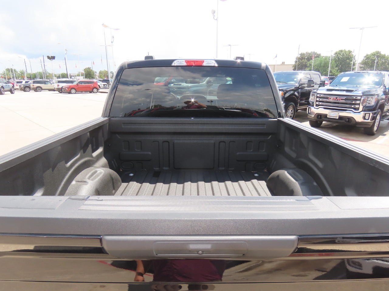 2025 Ford F-150 photo 14 of 31
