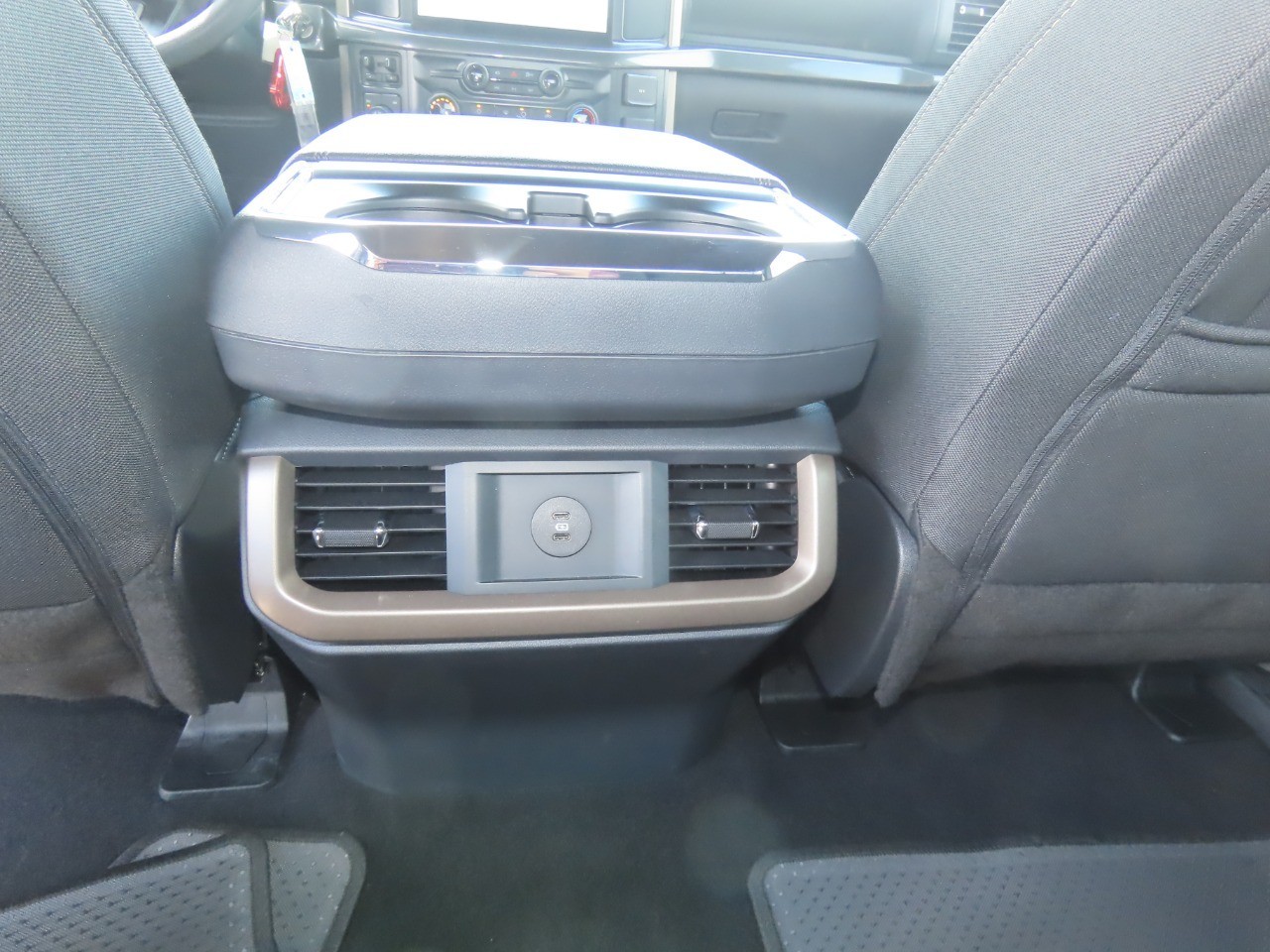 2025 Ford F-150 photo 21 of 31