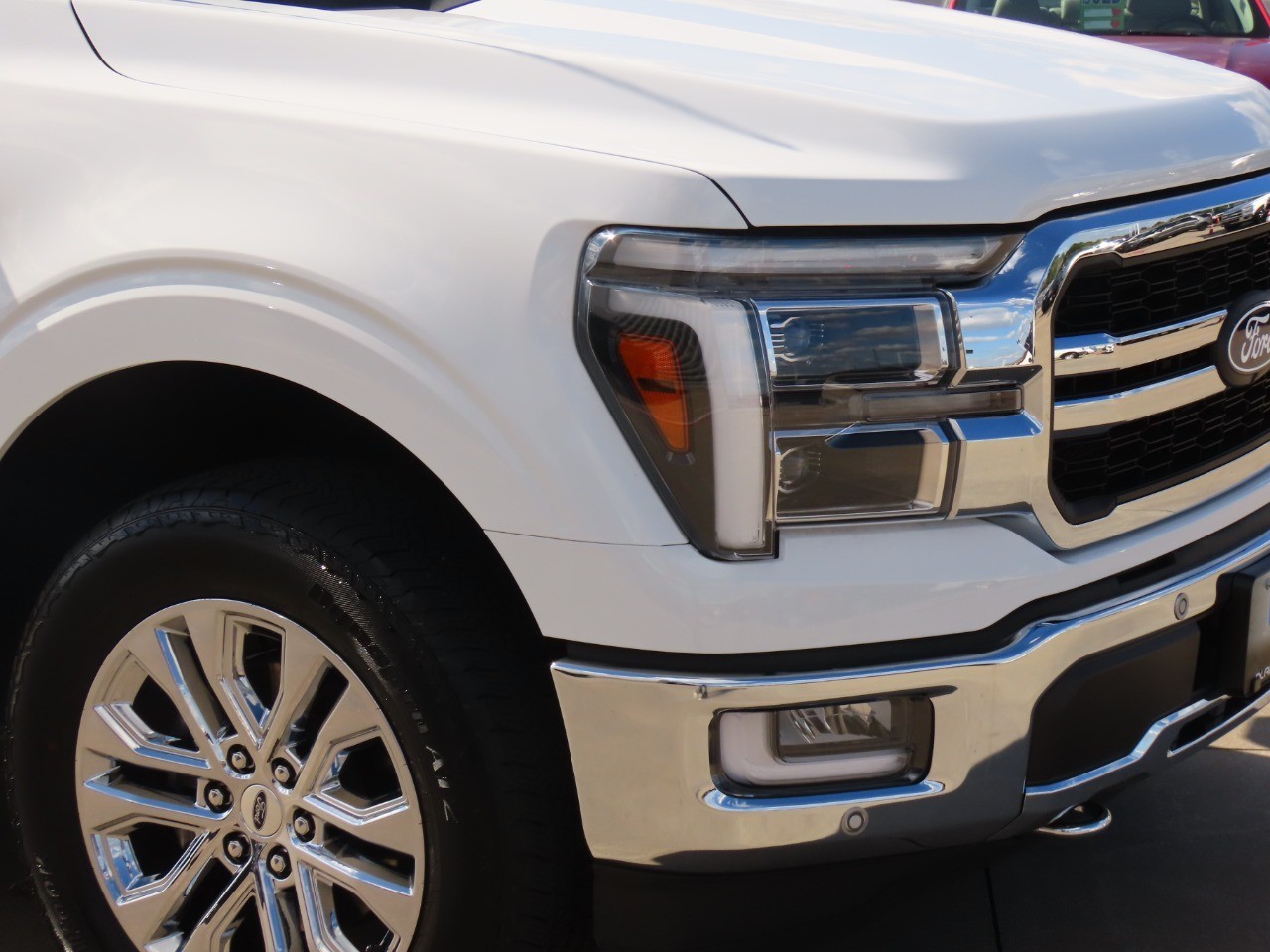 2024 Ford F-150 LARIAT Oxford White at Planet Ford