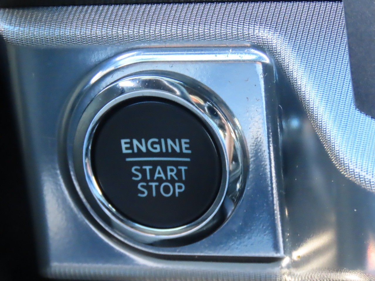 2024 Ford F-150 LARIAT Oxford White at Planet Ford