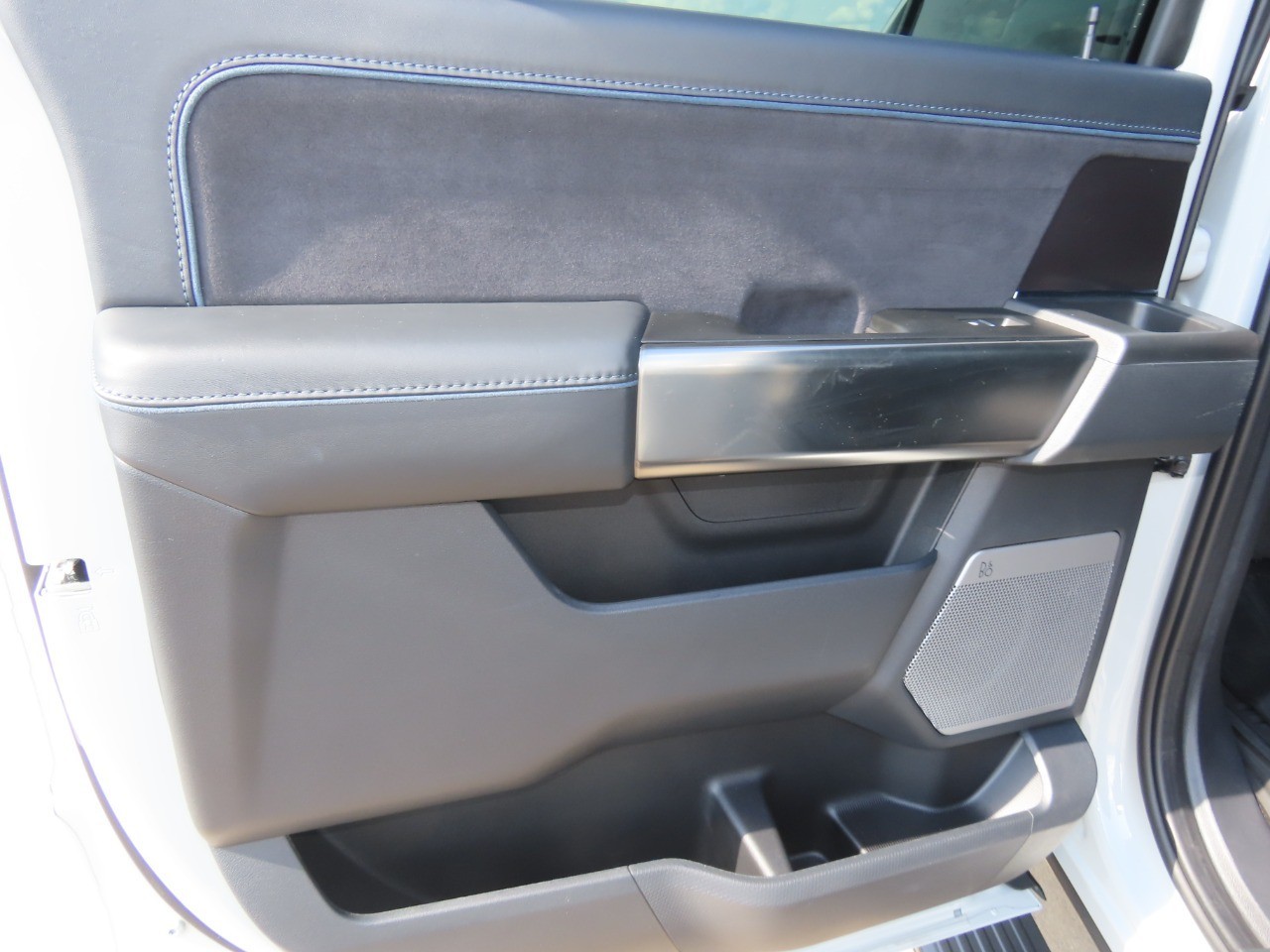 2024 Ford F-150 photo 18 of 31