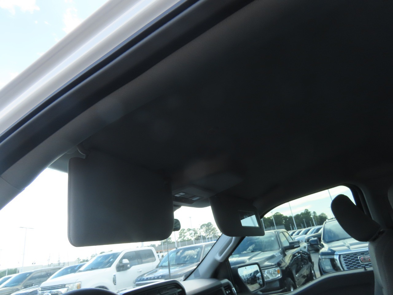 2024 Ford F-150 photo 18 of 25