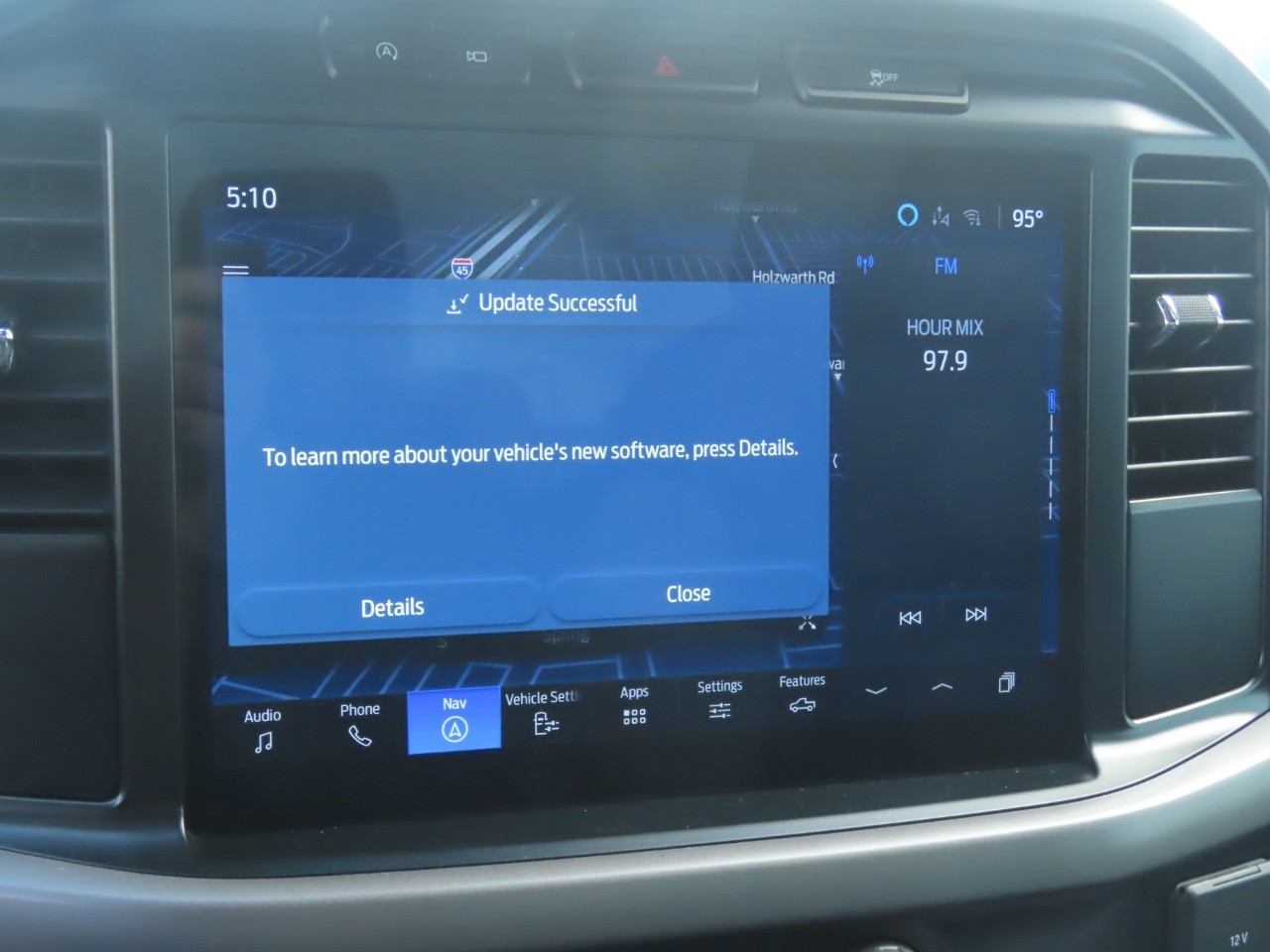 2024 Ford F-150 photo 23 of 25