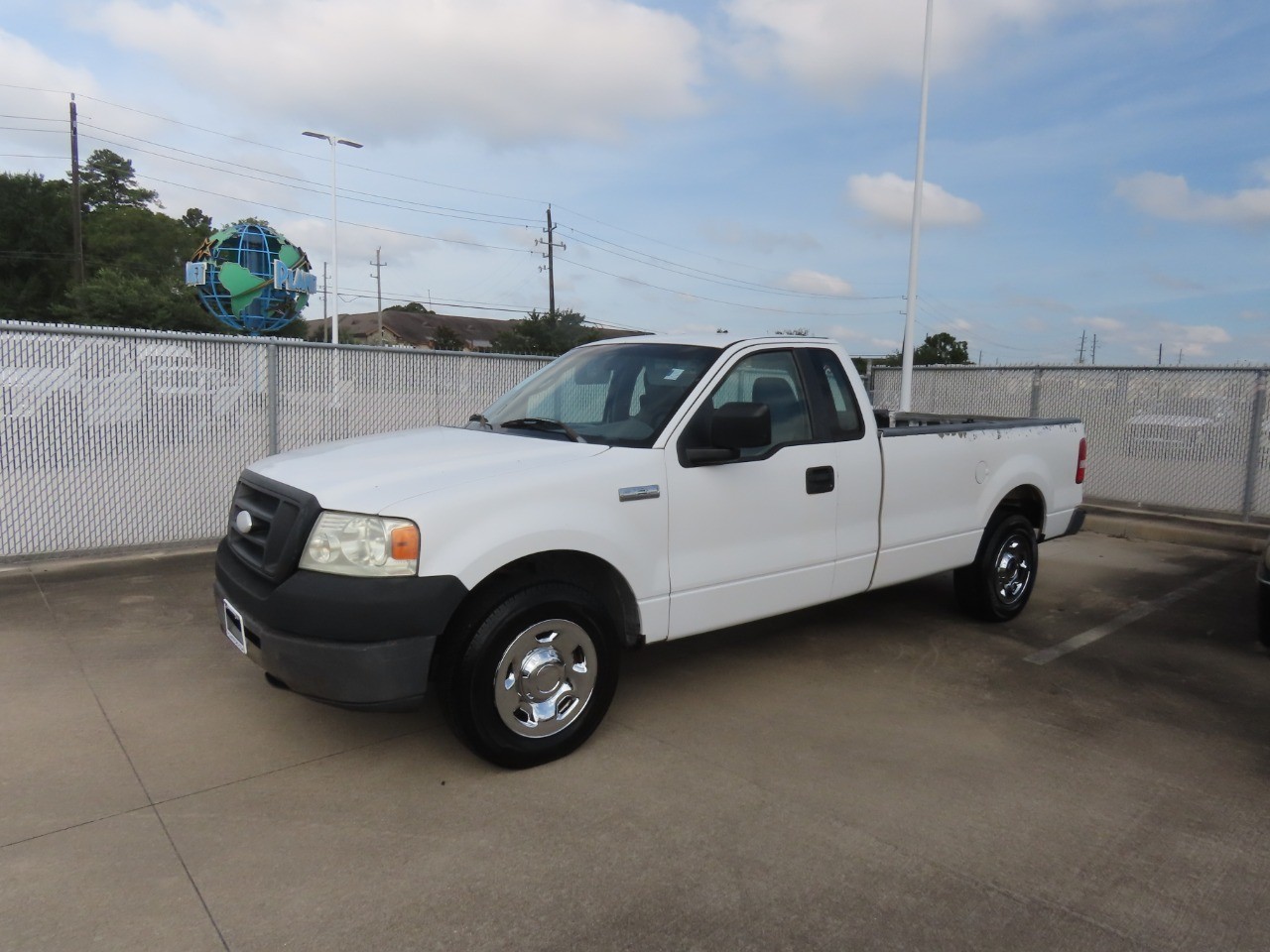 2006 Ford F-150 XL - 1