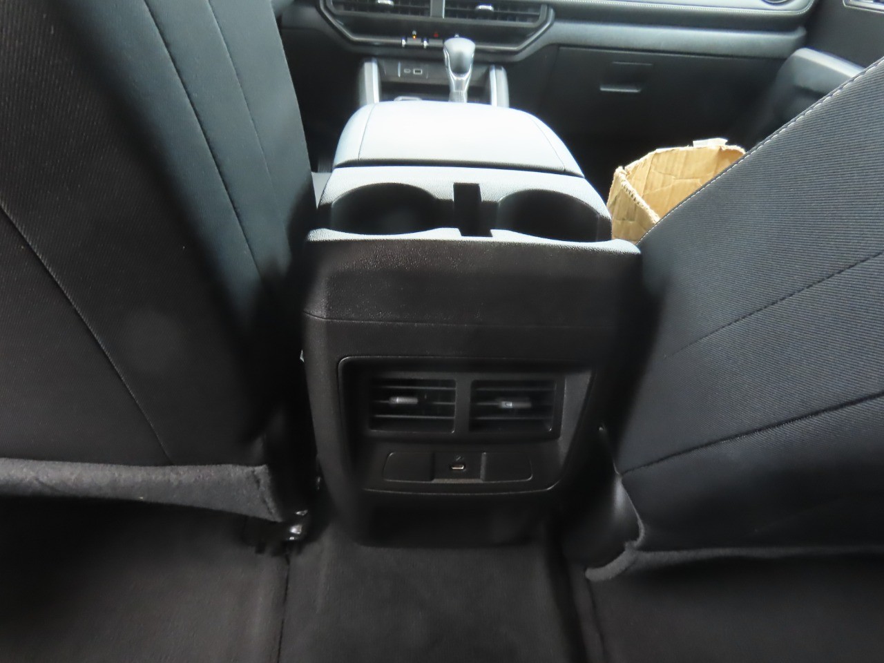 2024 Chevrolet Colorado photo 21 of 32