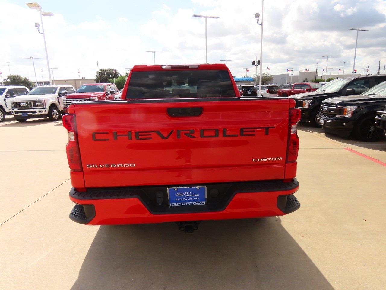 2022 Chevrolet Silverado 1500 Custom - 10