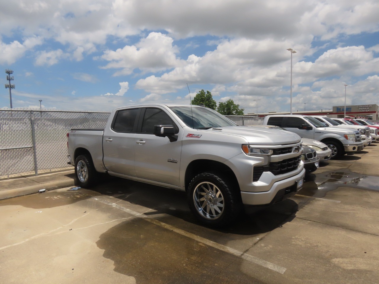 2022 Chevrolet Silverado 1500 RST - 6