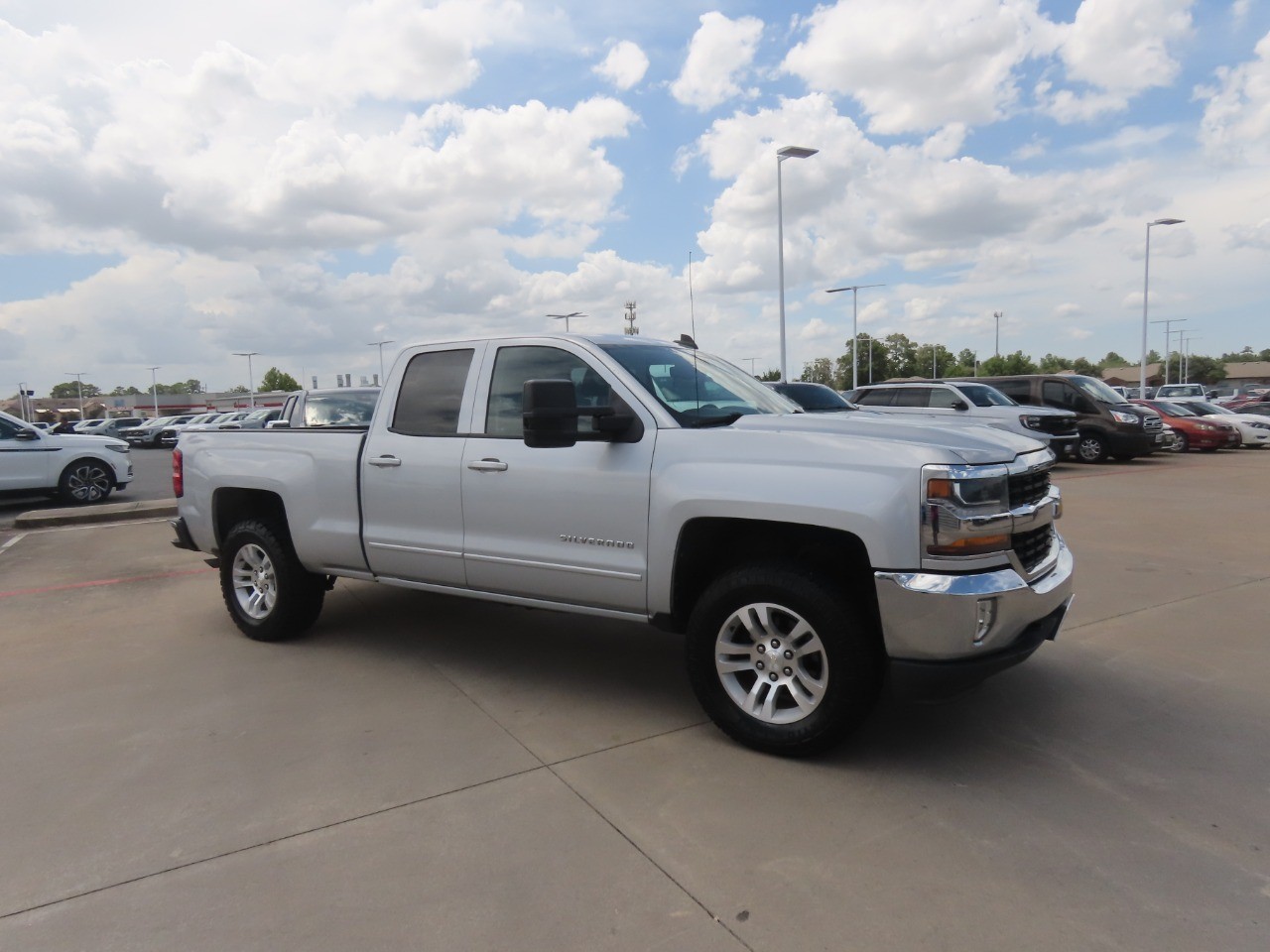 2017 Chevrolet Silverado 1500 LT - 6