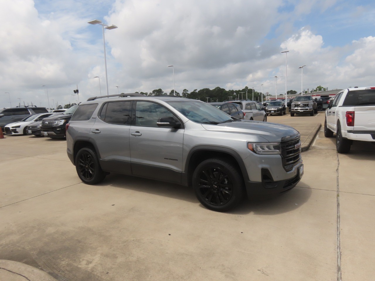 2023 GMC Acadia SLE - 6