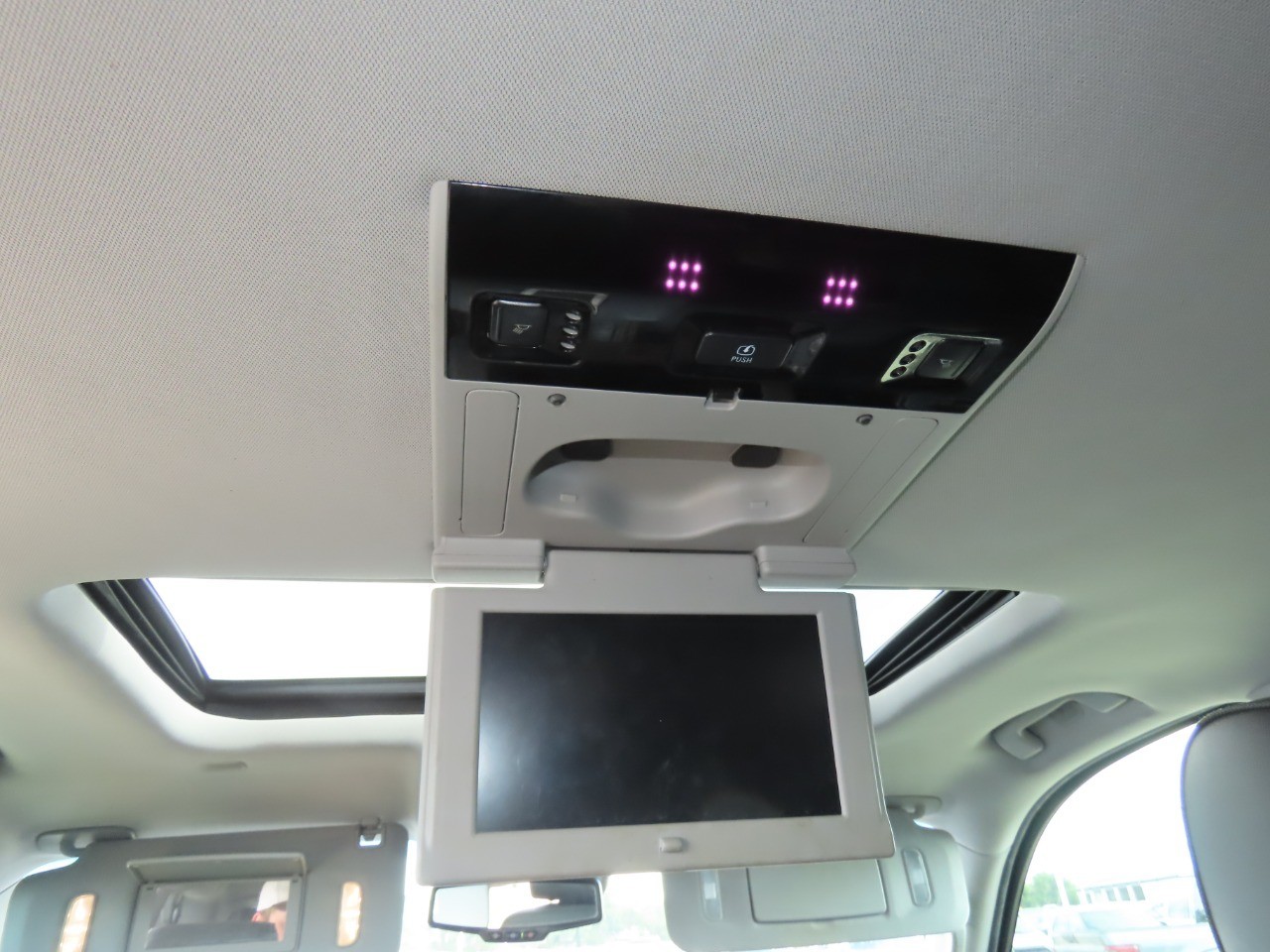 used 2017 GMC Yukon XL car, priced at $11,999