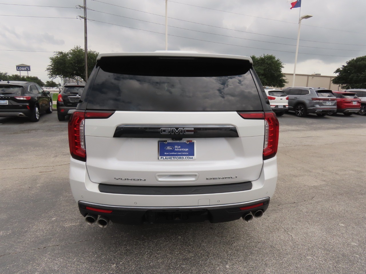 used 2023 GMC Yukon XL car, priced at $68,999