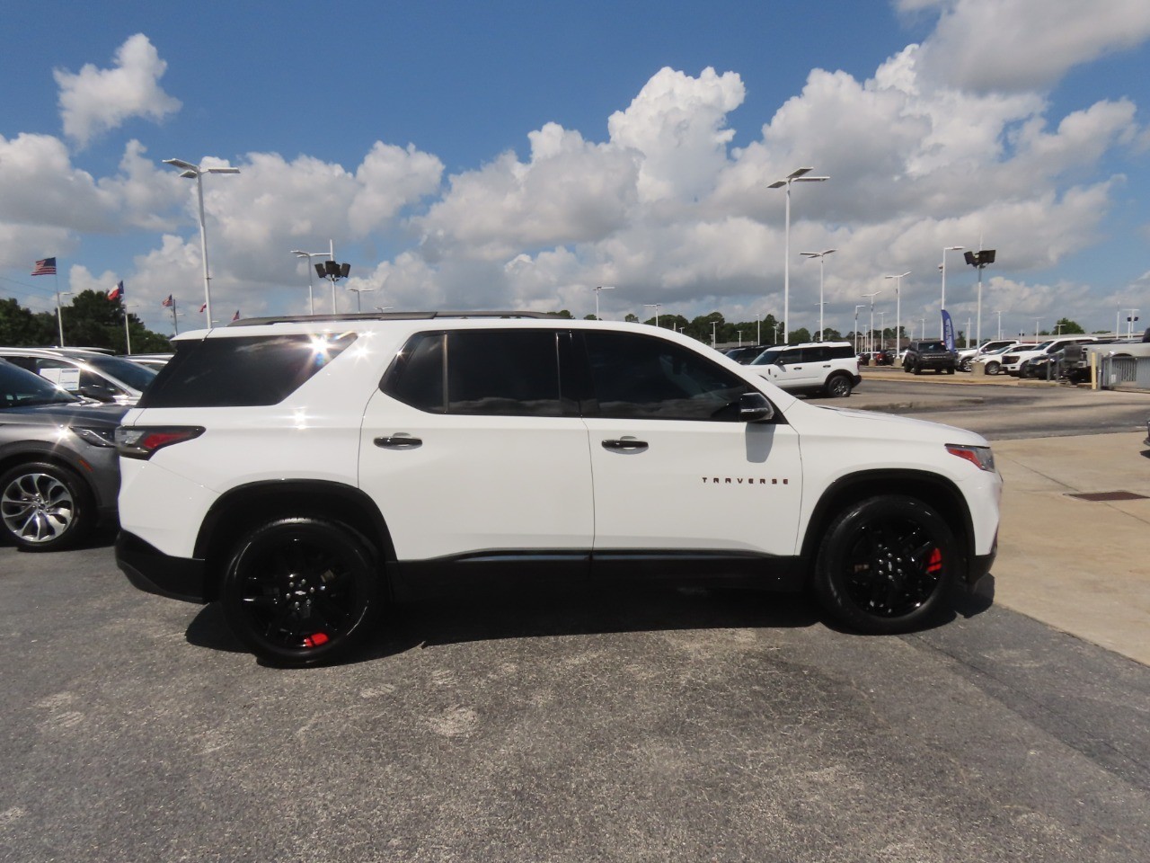 2018 Chevrolet Traverse Premier - 9