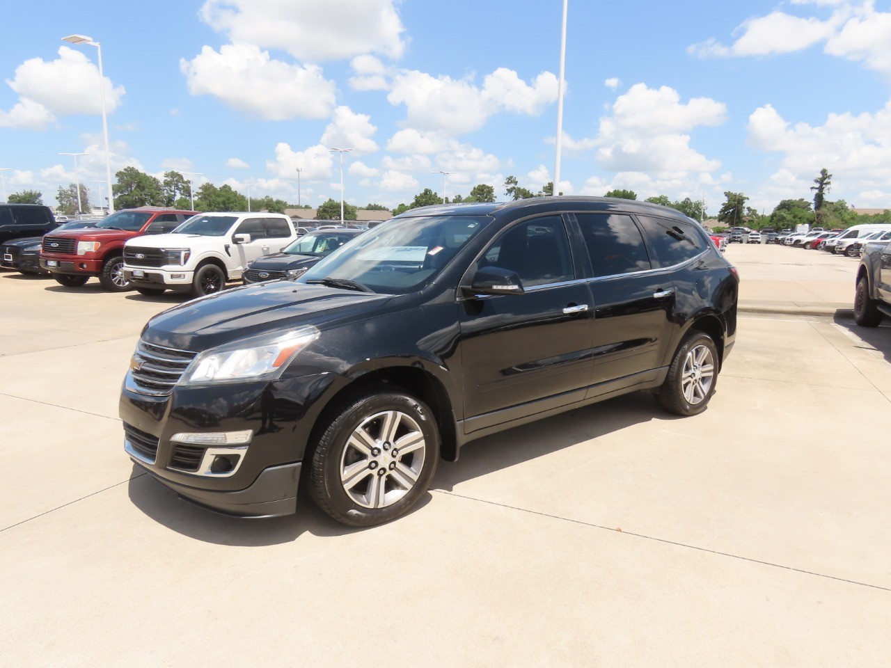 2017 Chevrolet Traverse LT - 1