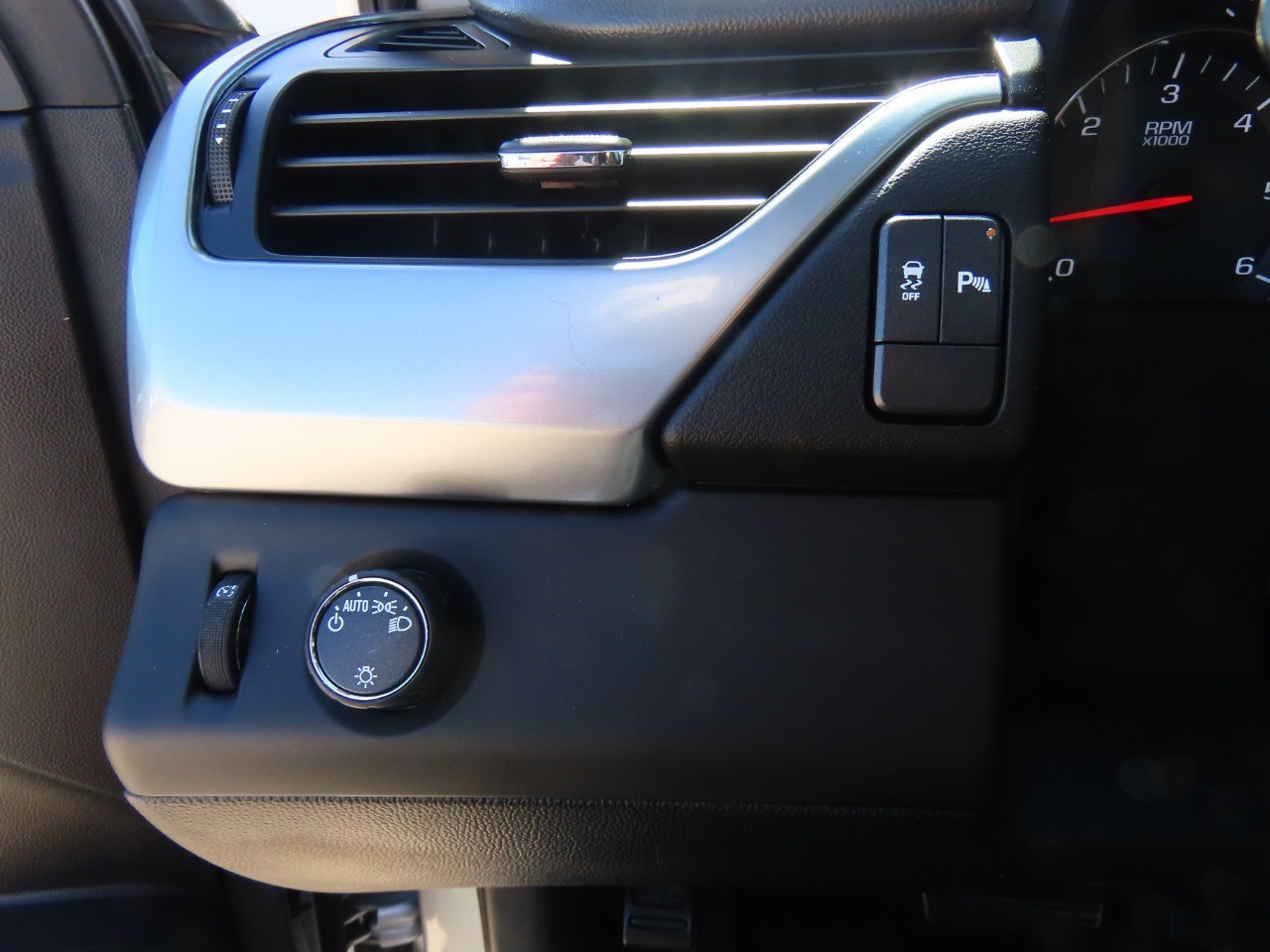 used 2016 Chevrolet Tahoe car, priced at $18,999