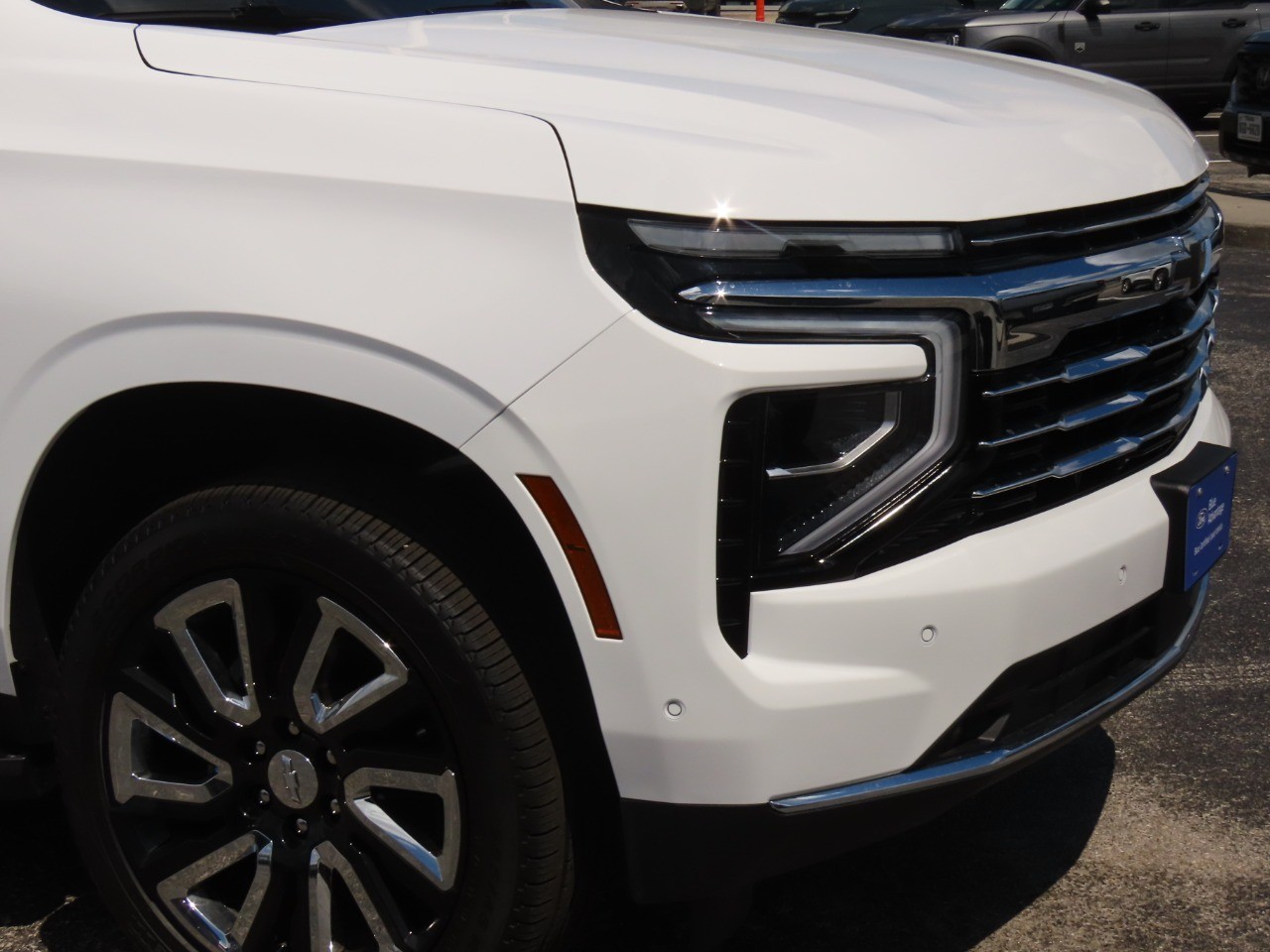 2026 Chevrolet Tahoe LT - 4