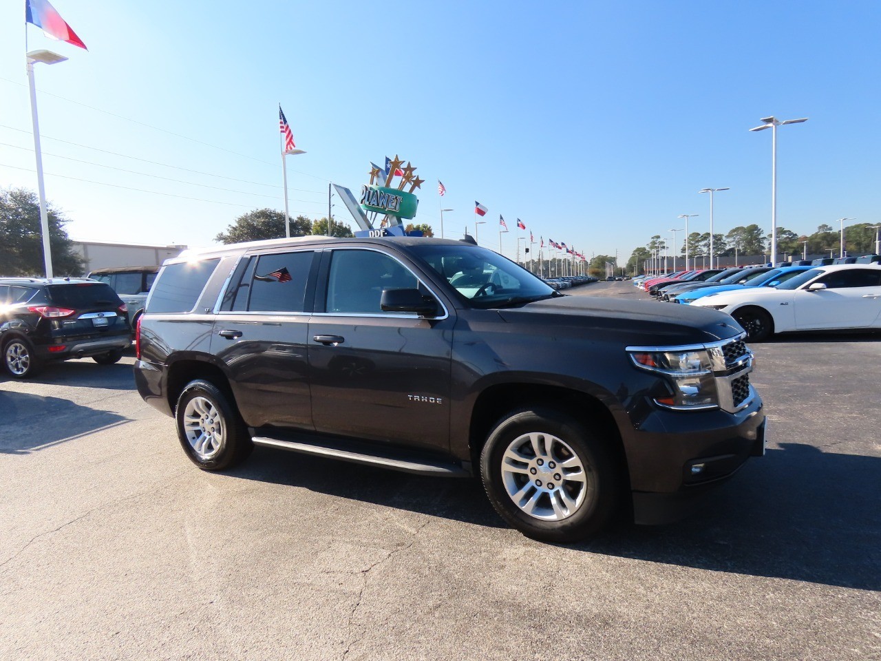 2017 Chevrolet Tahoe LT - 6