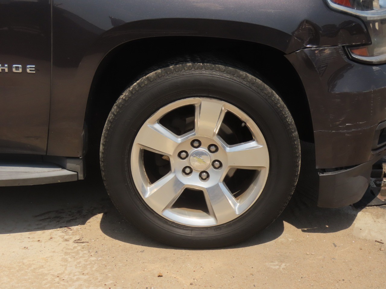 2015 Chevrolet Tahoe LT - 8