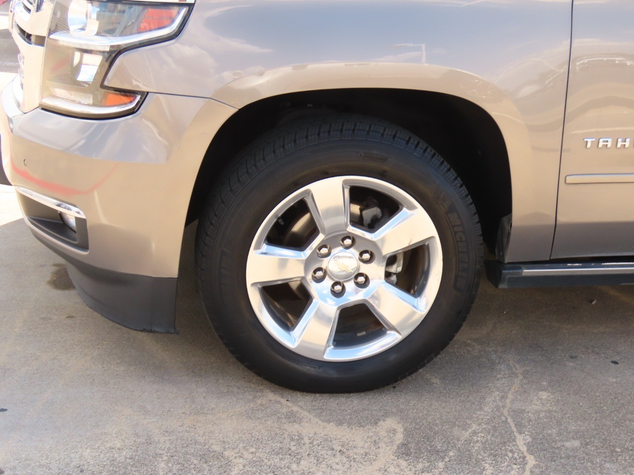 2017 Chevrolet Tahoe Premier - 5