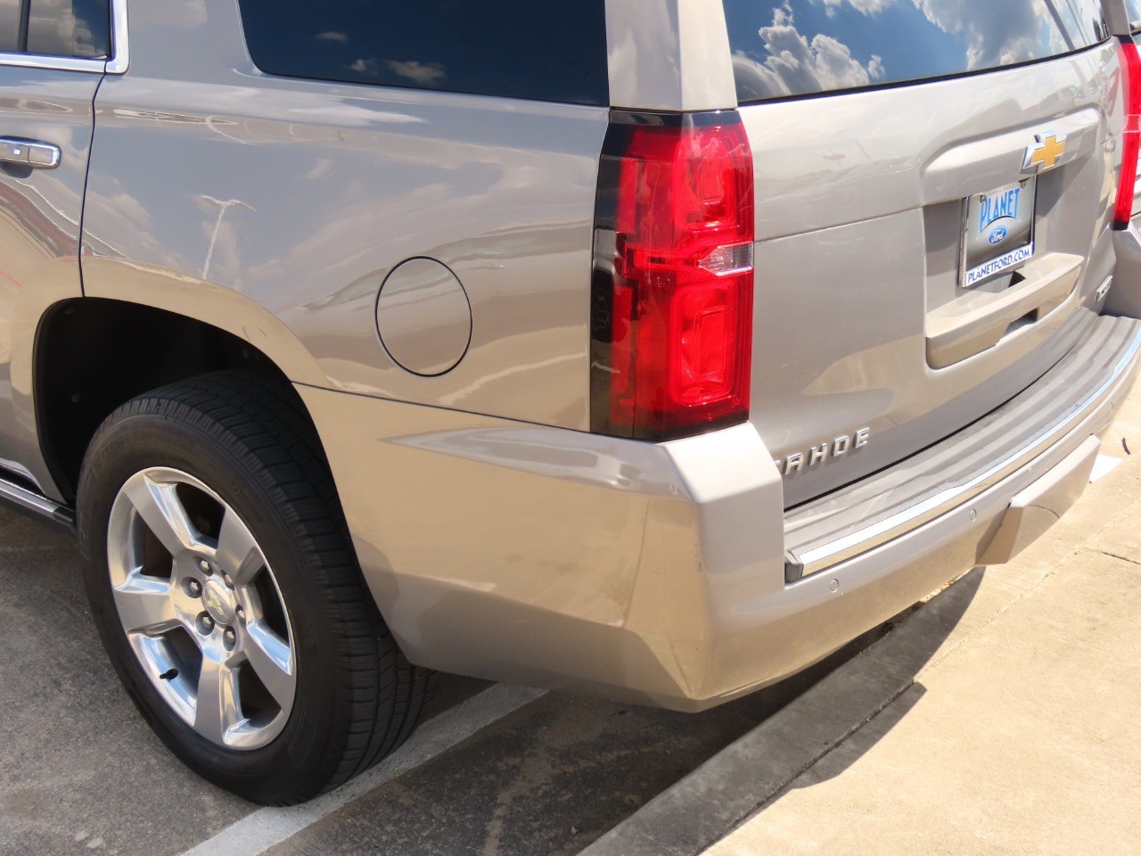 2017 Chevrolet Tahoe Premier - 9