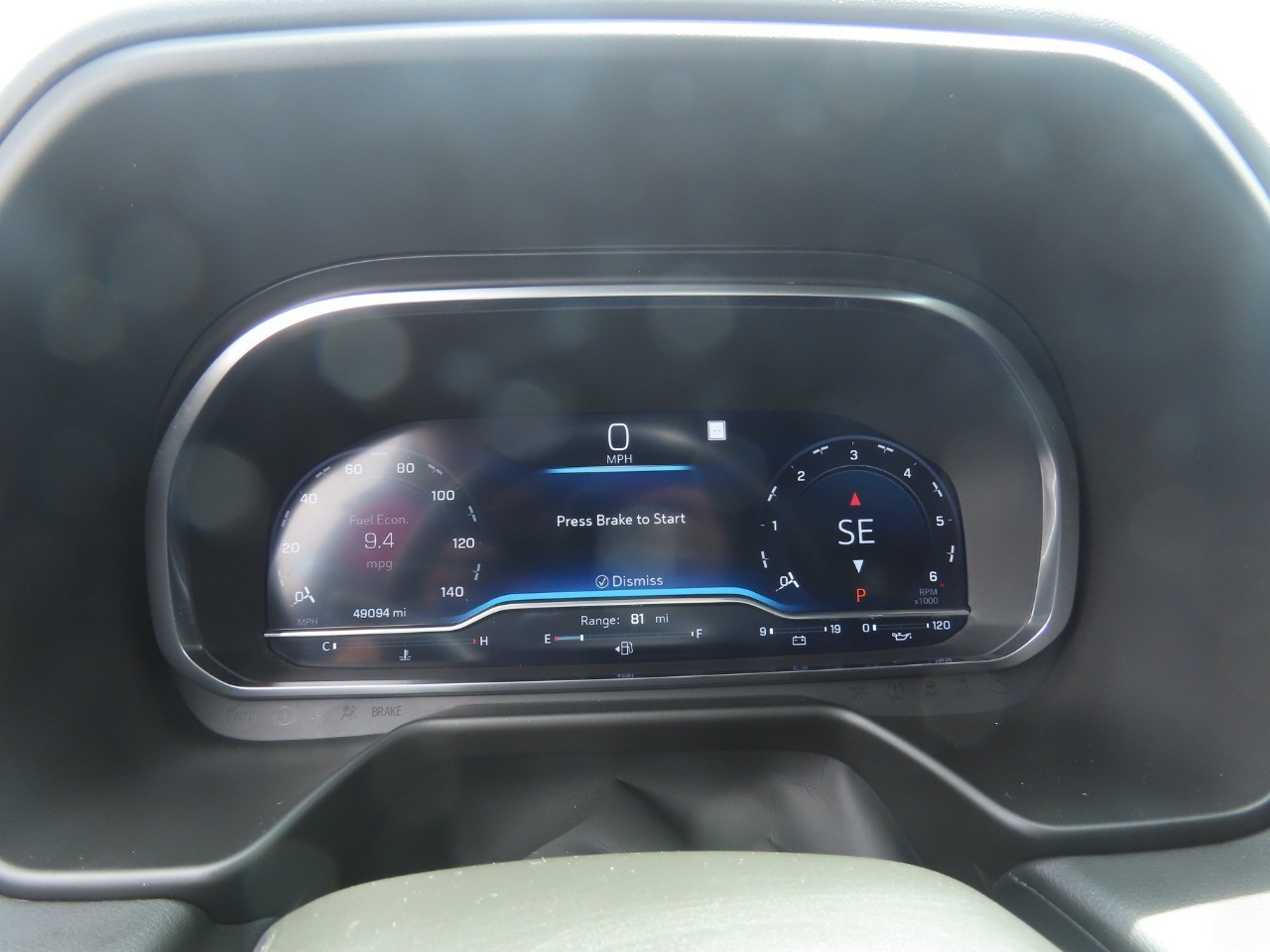 2022 Chevrolet Suburban photo 27 of 29