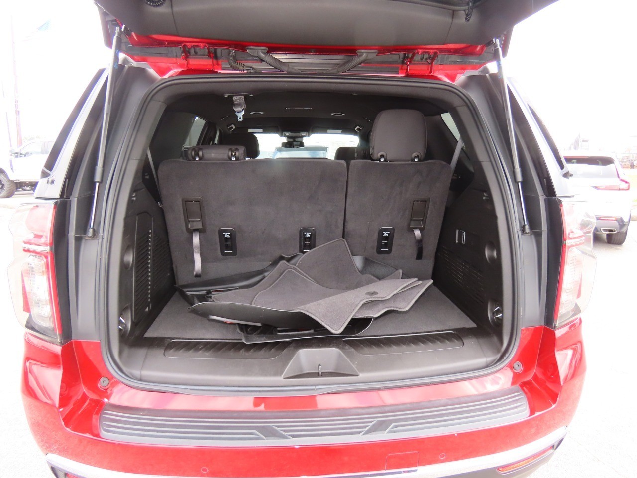 used 2024 Chevrolet Tahoe car, priced at $49,999