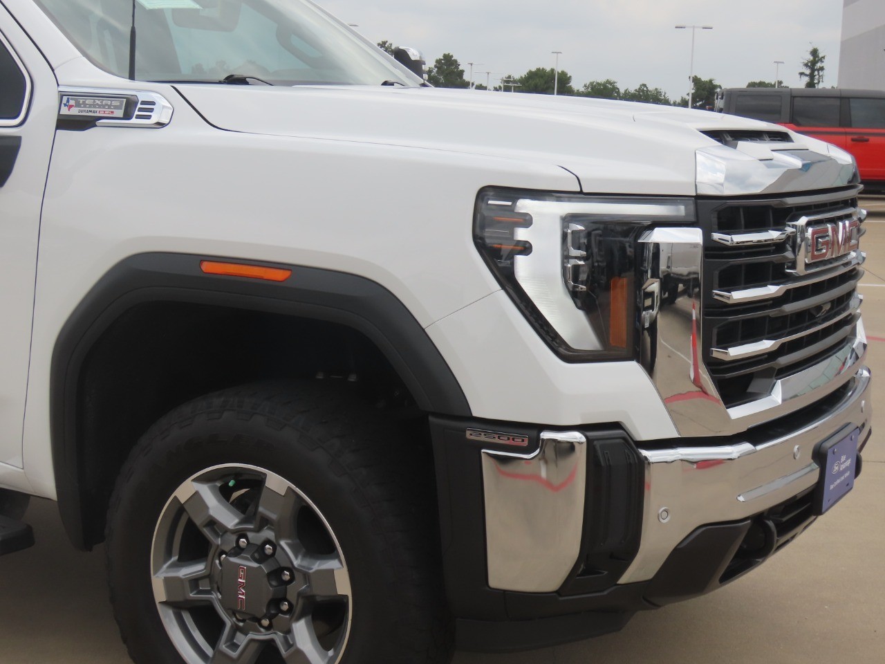 2025 GMC Sierra 2500HD SLT - 5