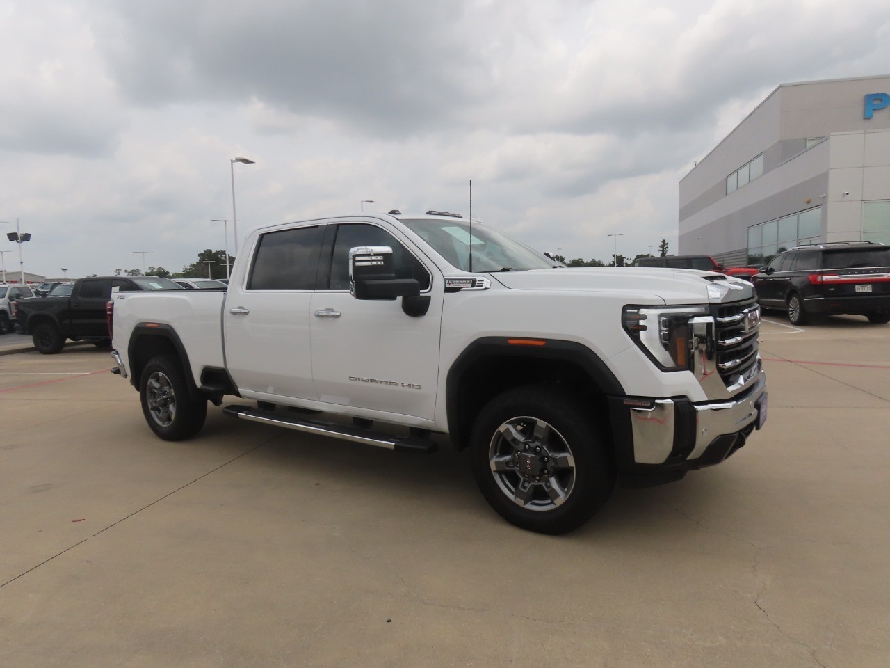 2025 GMC Sierra 2500HD SLT - 6