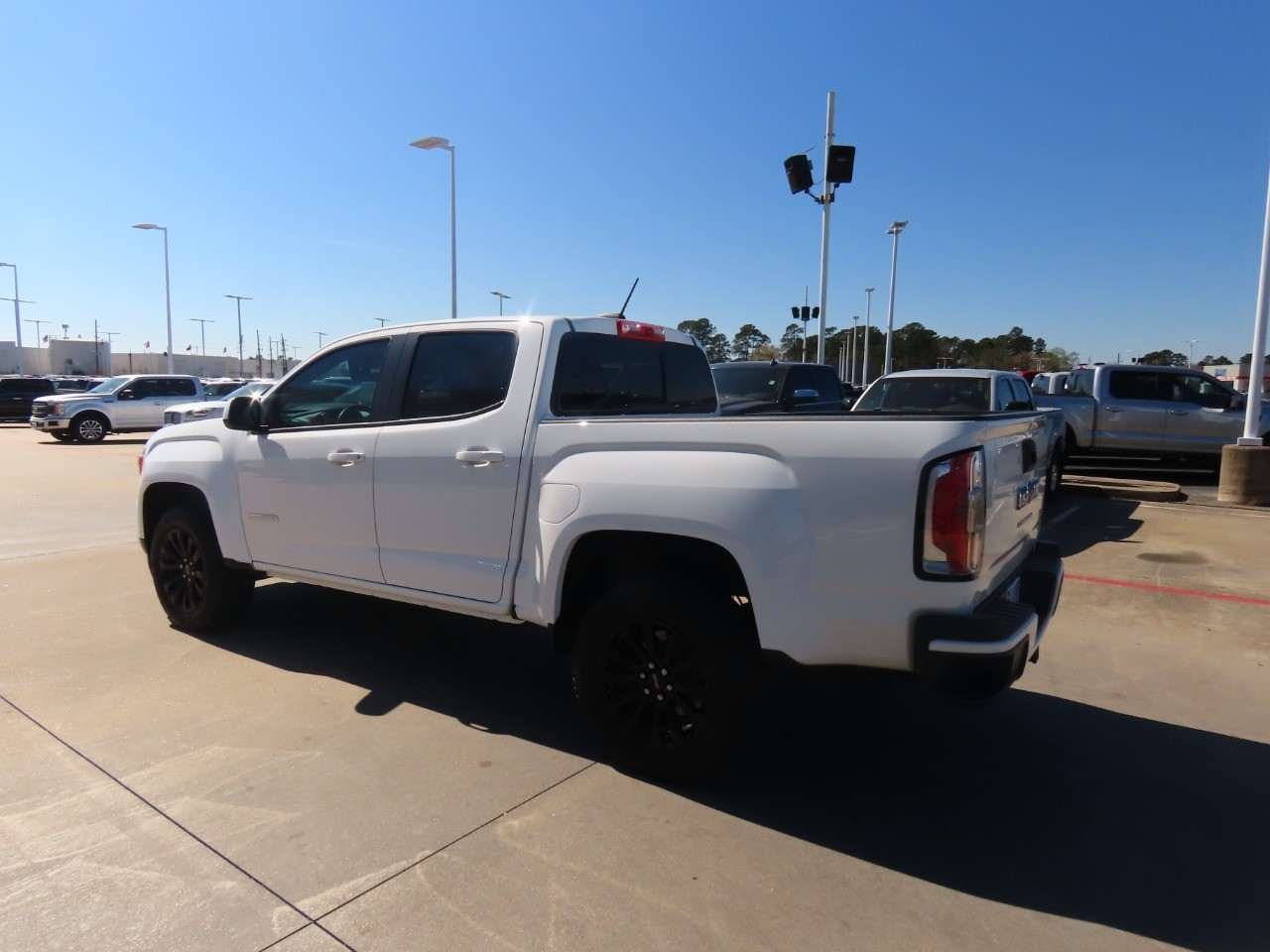 used 2022 GMC Canyon car, priced at $25,999