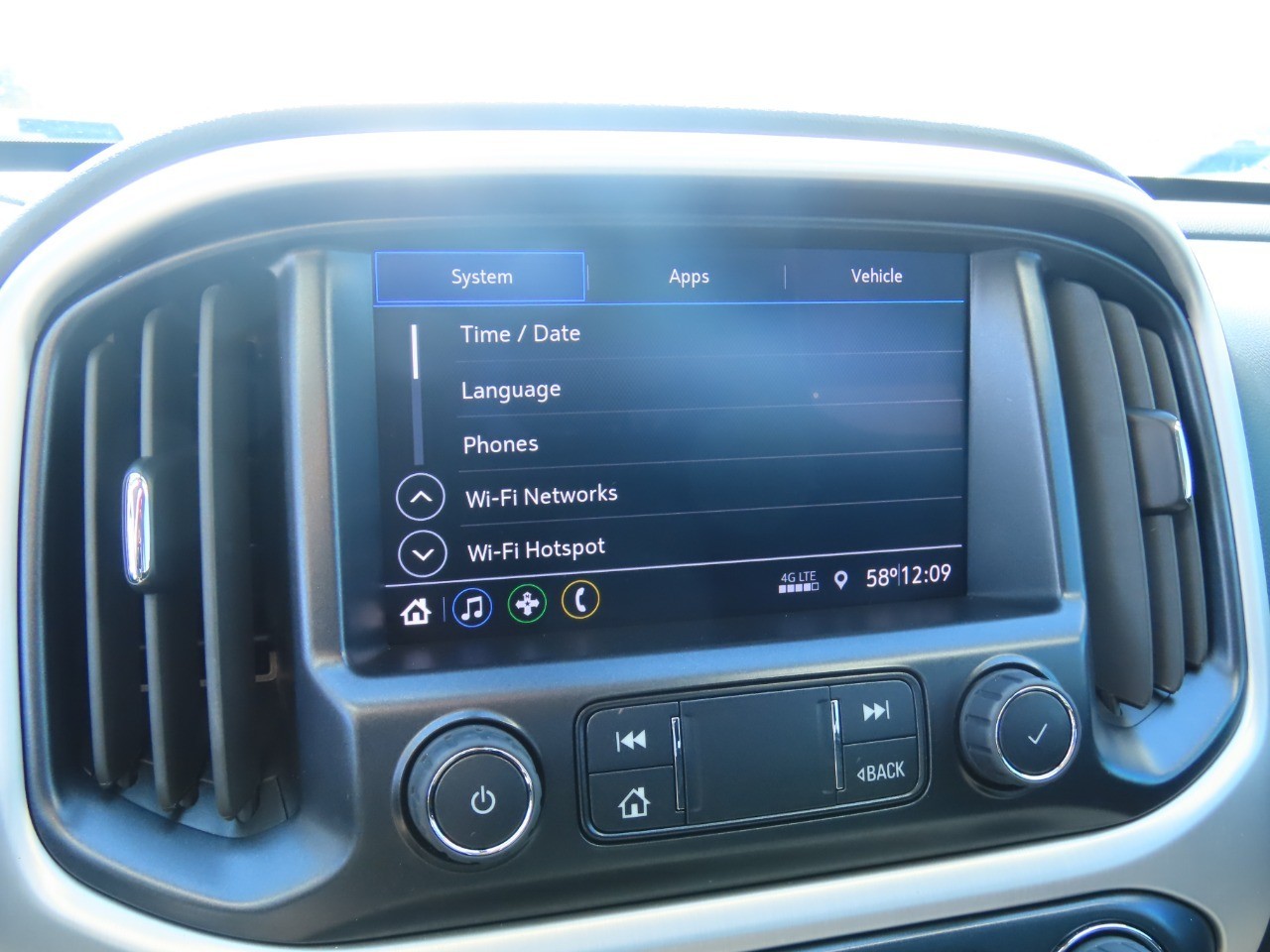 used 2022 GMC Canyon car, priced at $25,999