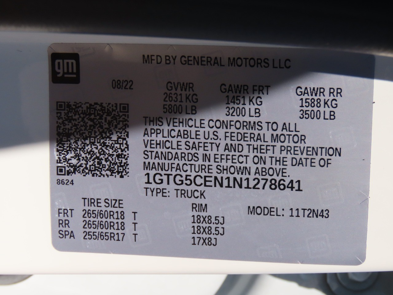 used 2022 GMC Canyon car, priced at $25,999