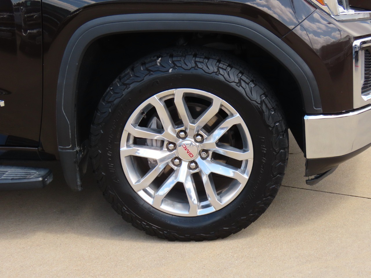 used 2019 GMC Sierra 1500 car, priced at $25,999