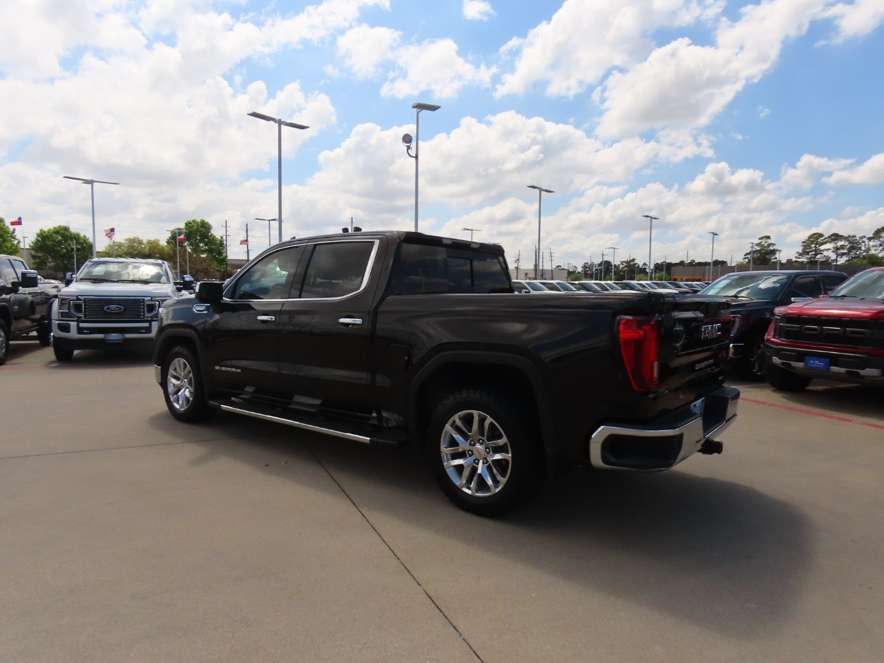 used 2019 GMC Sierra 1500 car, priced at $25,999