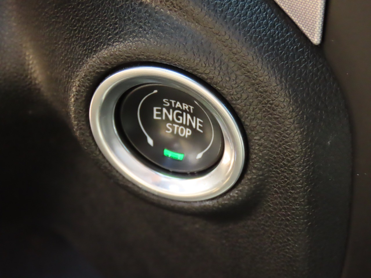 used 2019 GMC Sierra 1500 car, priced at $25,999