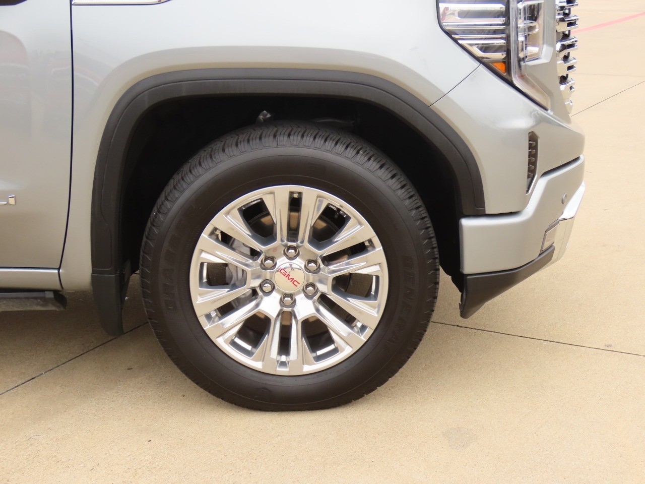 used 2025 GMC Sierra 1500 car, priced at $53,999