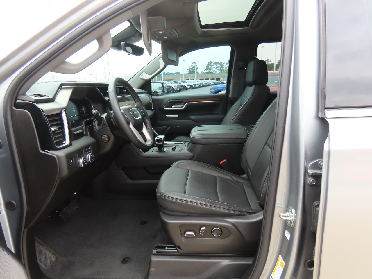 used 2025 GMC Sierra 1500 car, priced at $53,999