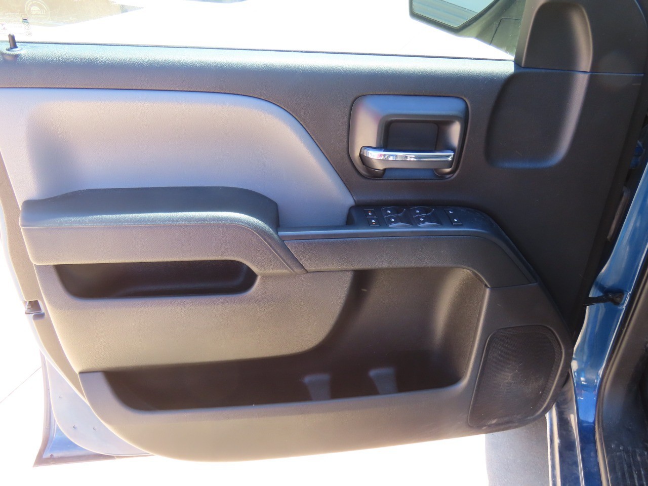 used 2017 GMC Sierra 1500 car, priced at $12,999