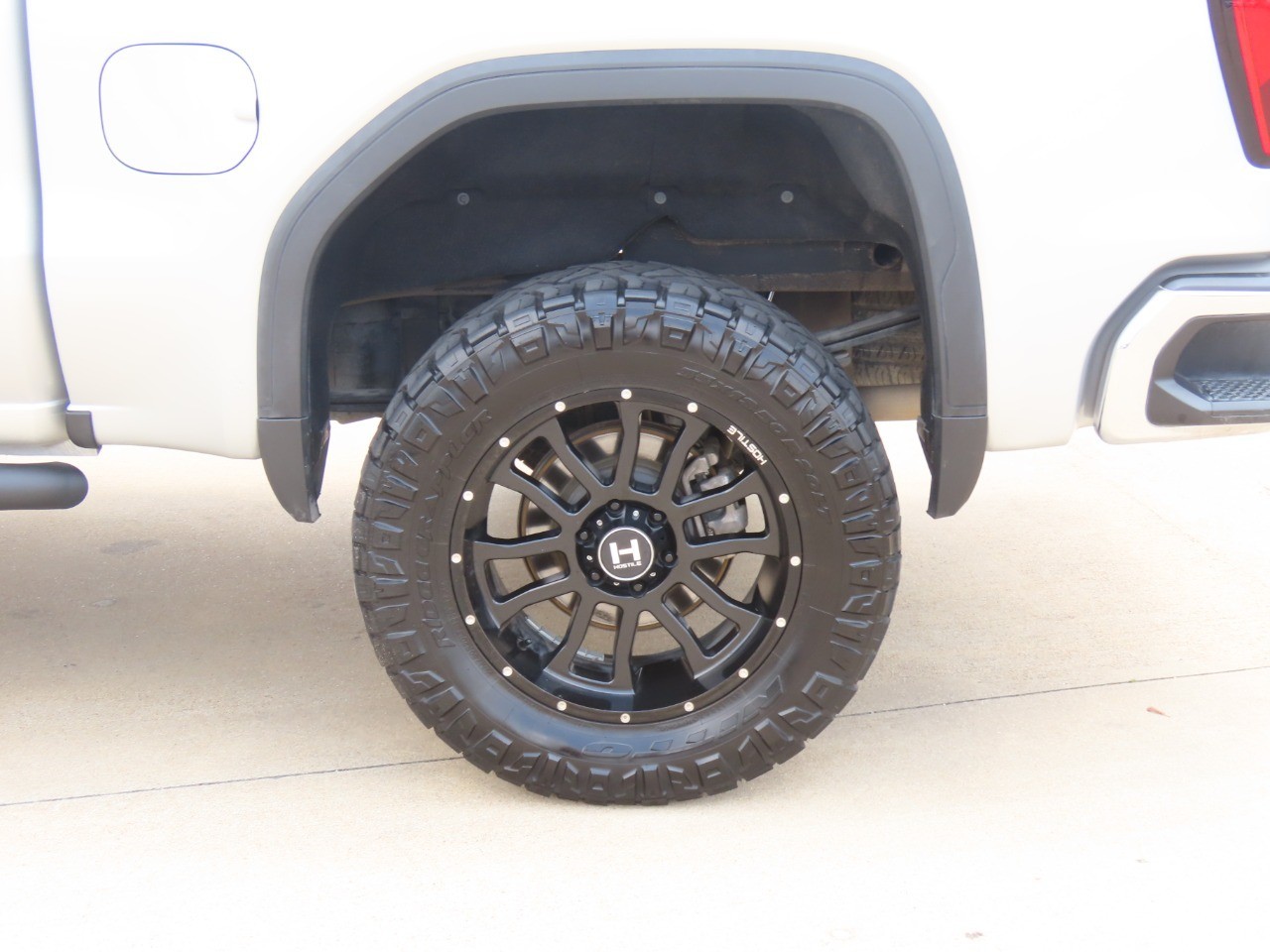 2019 GMC Sierra 1500 4WD Crew Cab 147 SLT photo