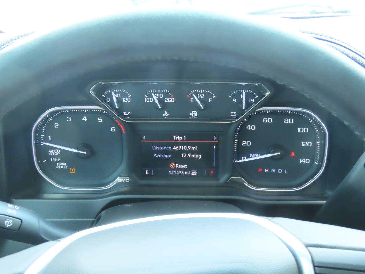 2019 GMC Sierra 1500 4WD Crew Cab 147 SLT photo
