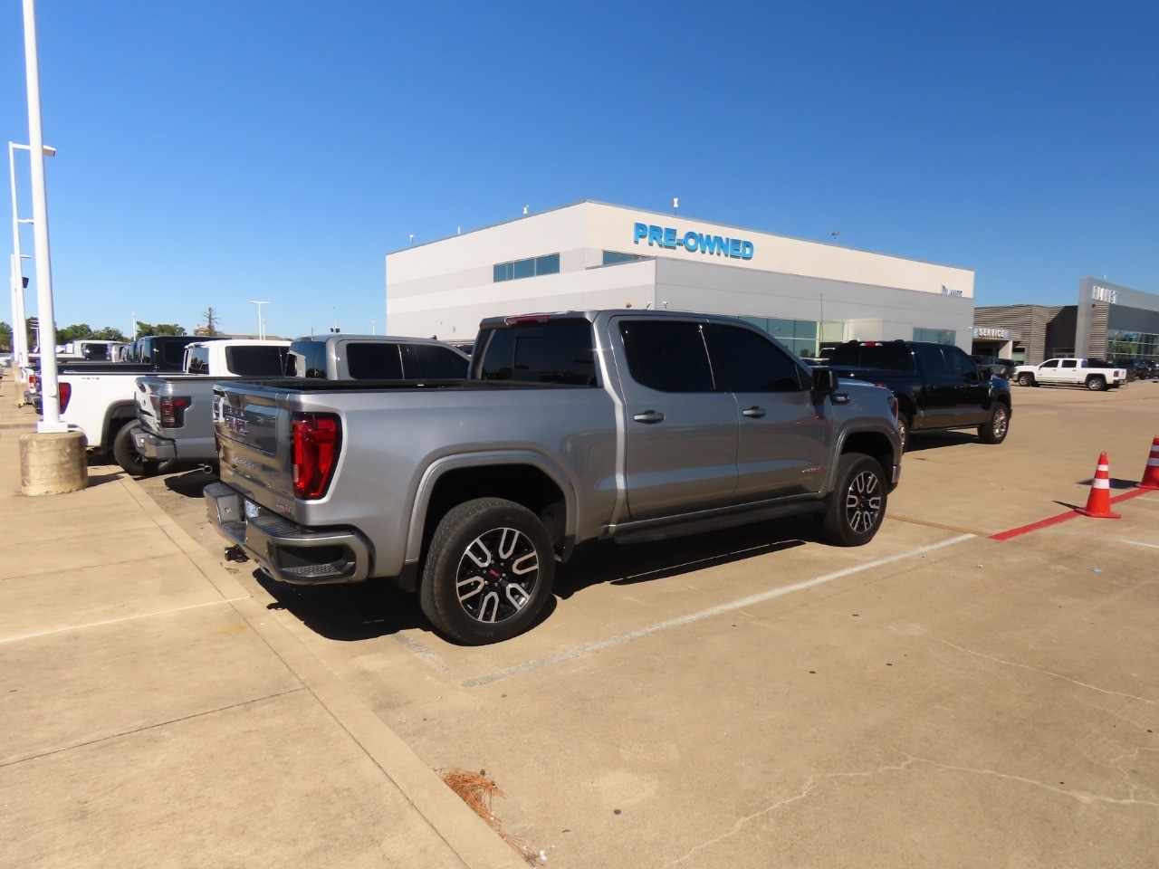 2024 GMC Sierra 1500 AT4 - 10