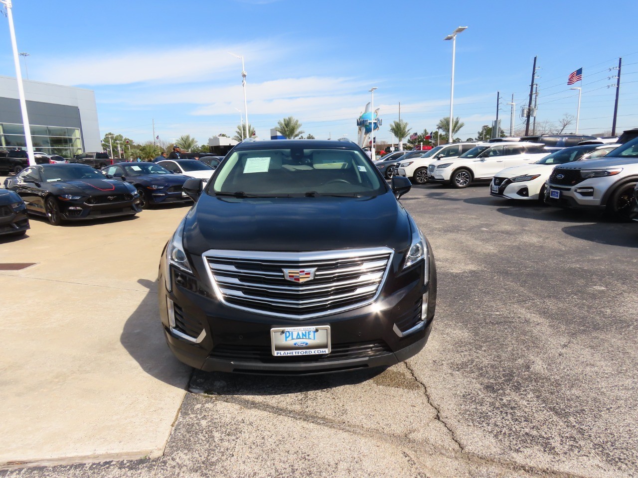 used 2018 Cadillac XT5 car, priced at $13,999