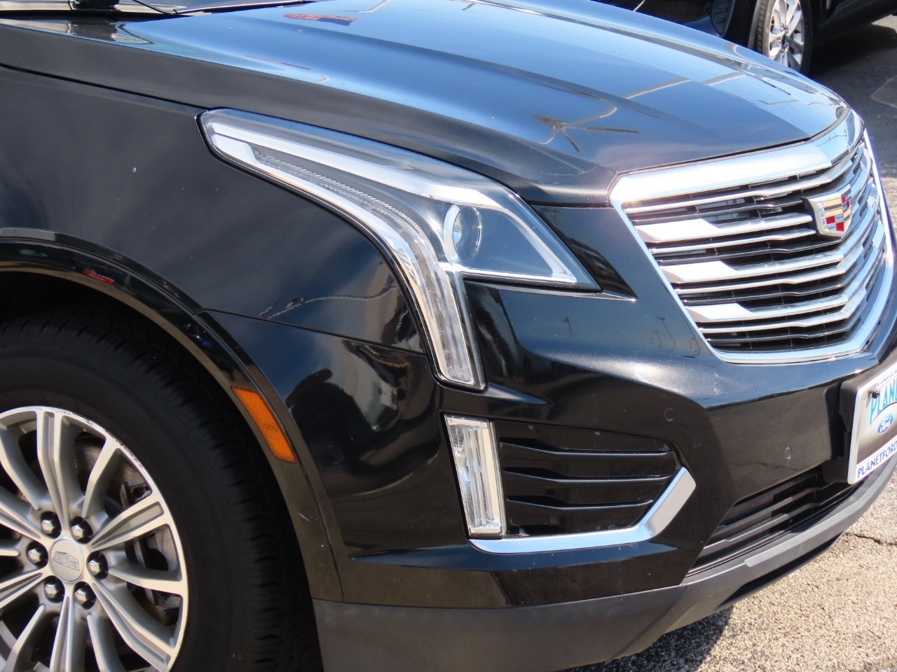 used 2018 Cadillac XT5 car, priced at $13,999