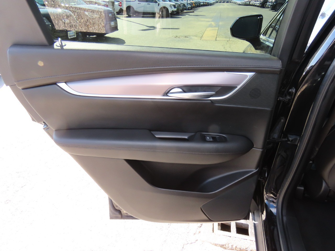 used 2018 Cadillac XT5 car, priced at $13,999