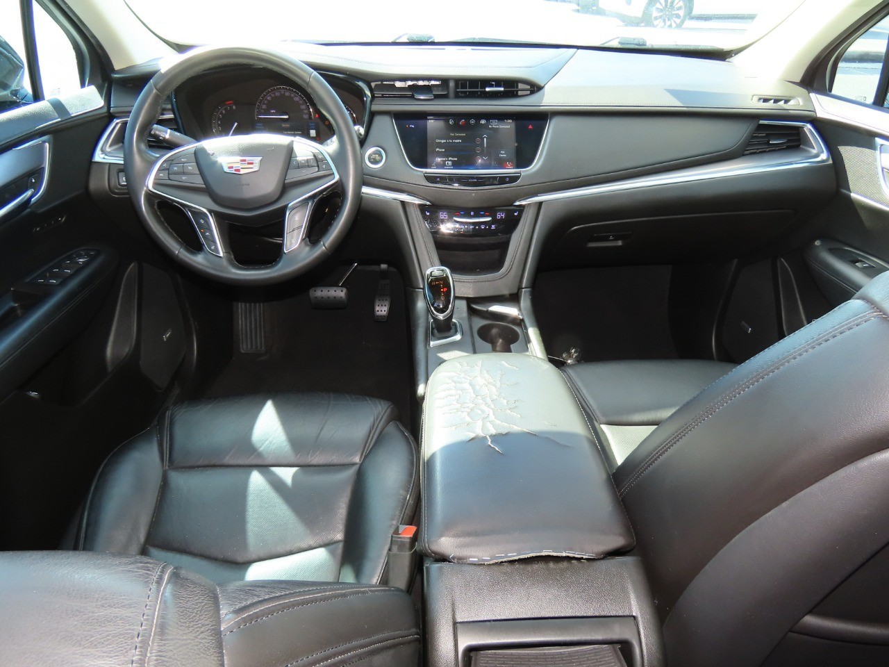 used 2018 Cadillac XT5 car, priced at $13,999