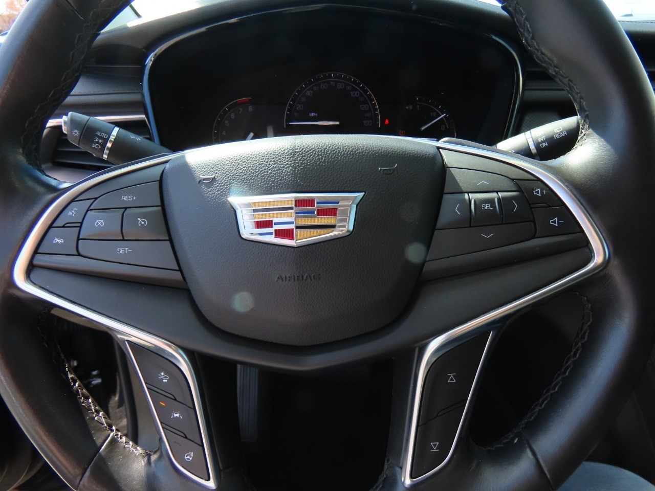 used 2018 Cadillac XT5 car, priced at $13,999