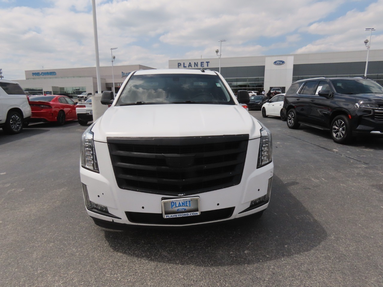2017 Cadillac Escalade ESV - 4