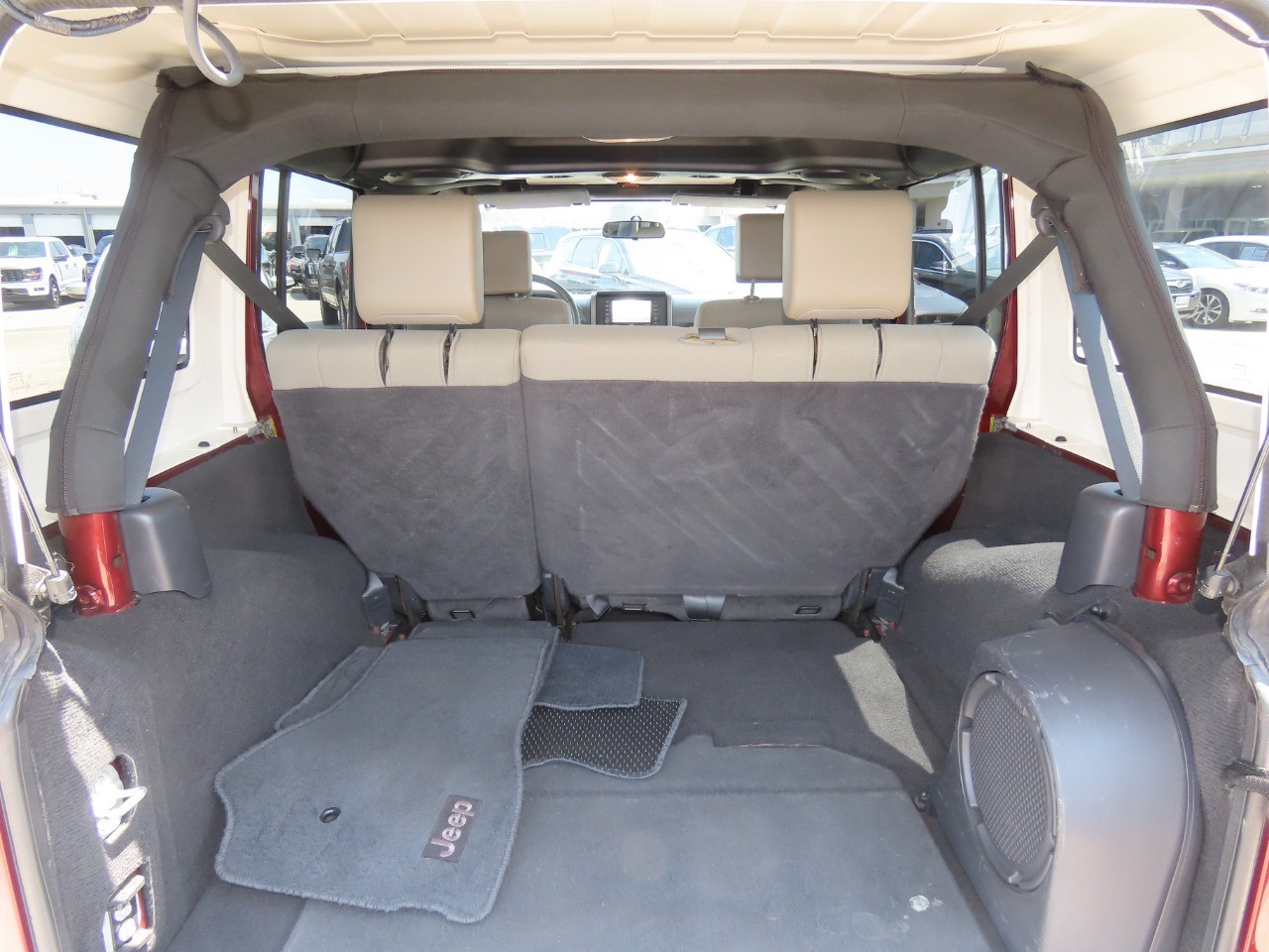 2008 Jeep Wrangler photo 14 of 29