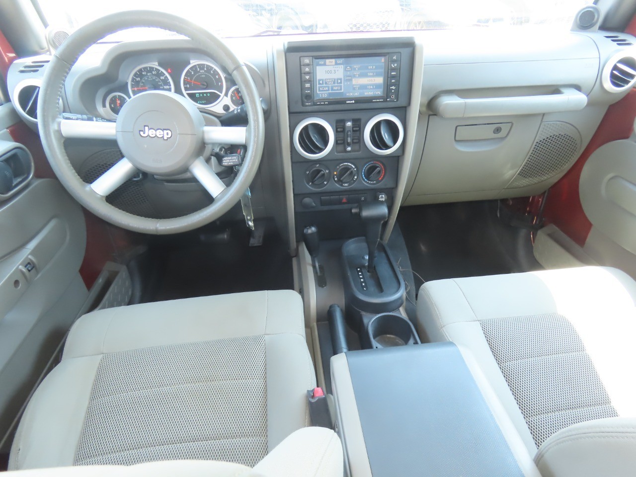 2008 Jeep Wrangler photo 23 of 29